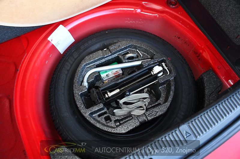 Škoda Roomster 1,2HTP ČR 1. MAJITEL 2xKOLA - fotka 35 z 40