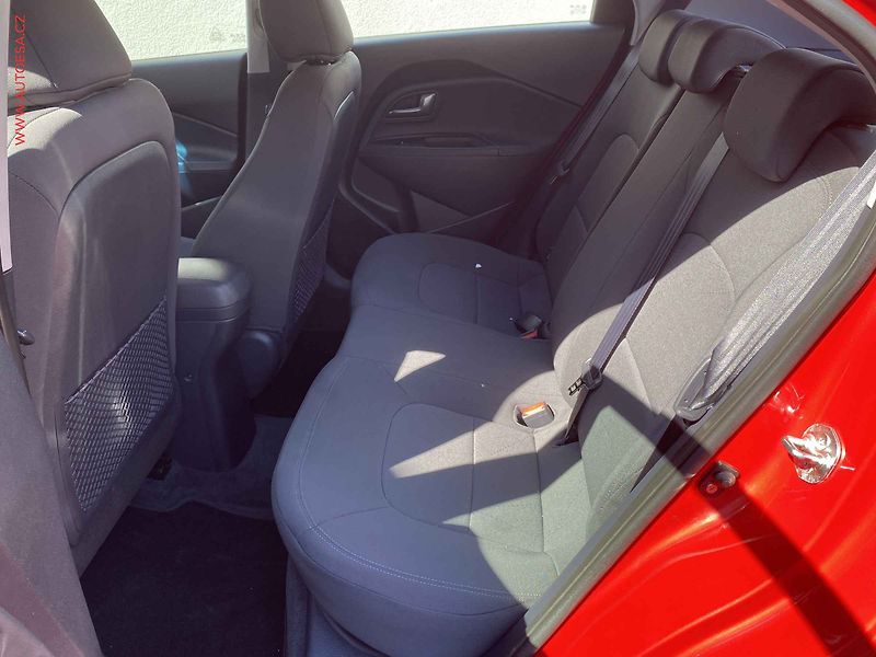 Kia Rio (2012) 1.4i, +kola - fotka 10 z 17
