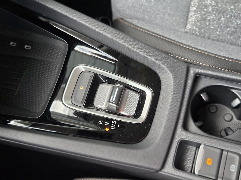 Škoda Octavia 2,0 TDi DSG Top Selection Tažn - fotka 20 z 25