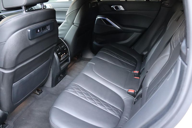 BMW X6 XDRIVE 40i G06 M-PAKET 245kW - fotka 40 z 50