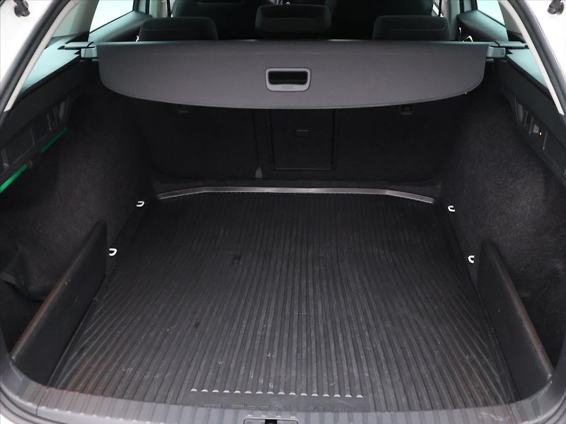 Škoda Octavia 1.5 Tsi 110kw LED Tažné CZ DPH - fotka 10 z 31