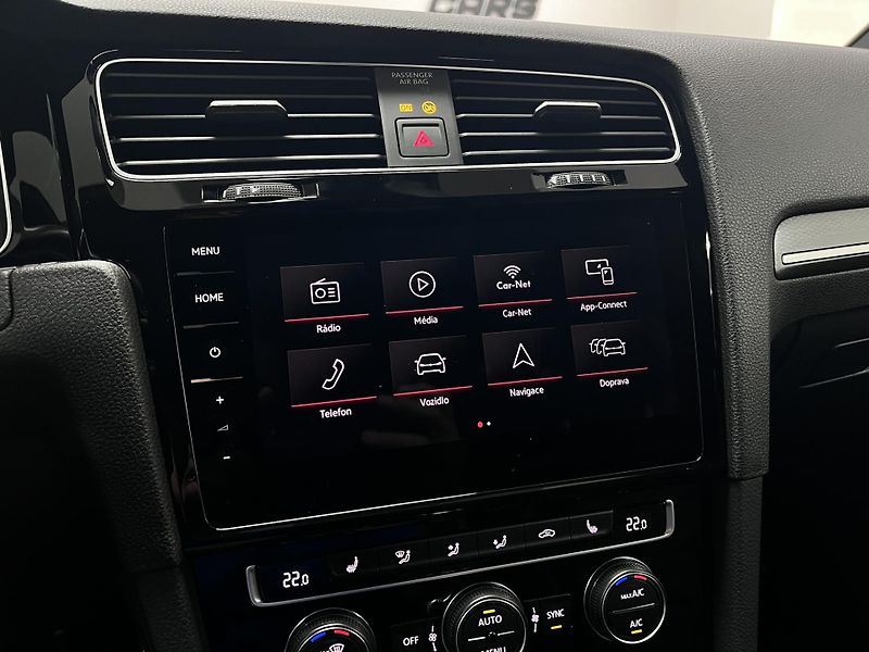 Volkswagen Golf GTI TCR, 2.0 TSI 213 kW - fotka 26 z 46