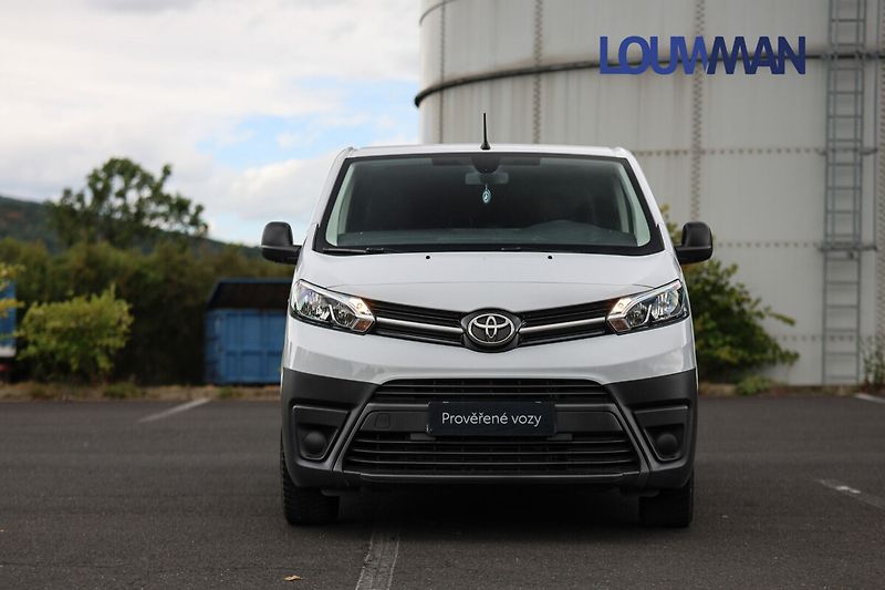Toyota ProAce 2.0D 6M L2 CREW CAB - fotka 4 z 19