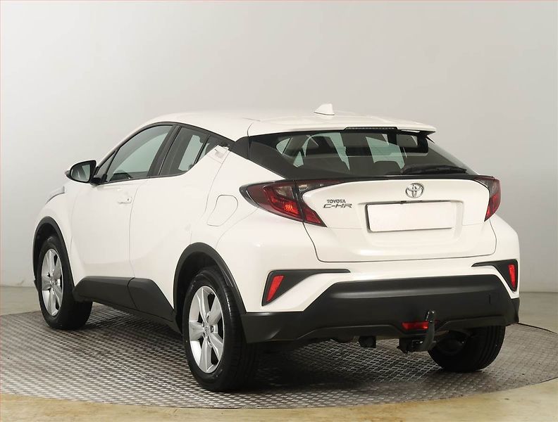 Toyota C-HR (2021) 1.2 Turbo, Serv.kniha - fotka 4 z 20