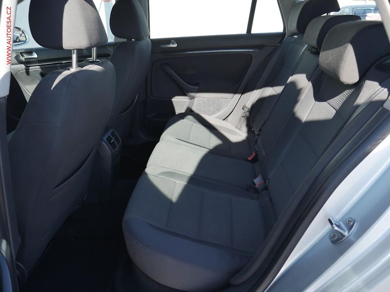 Volkswagen Golf (2010) 1.4 TSi VI, Comfortline - fotka 10 z 16