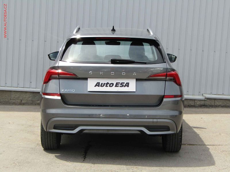 Škoda Kamiq (2022) 1.5 TSi, 1.maj,ČR, Style, DSG - fotka 5 z 20