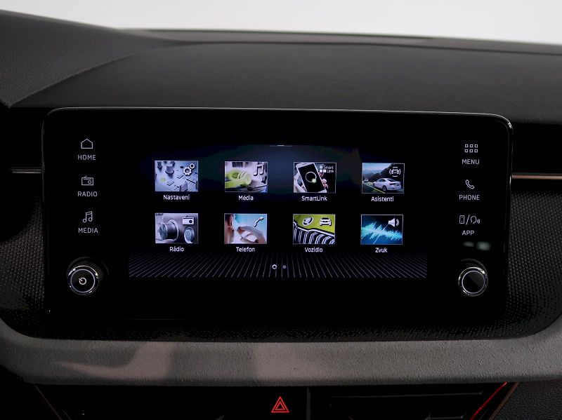 Škoda Scala (2025) TOP SELECTION 1.5TSI 110KW LED - fotka 19 z 35
