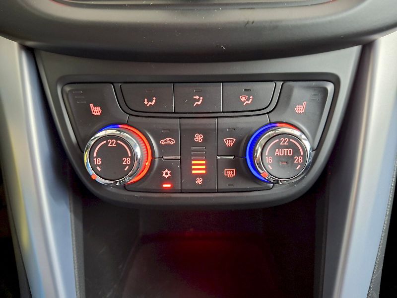 Opel Zafira (2015) Tourer 2,0CDTi 125kW - fotka 19 z 29