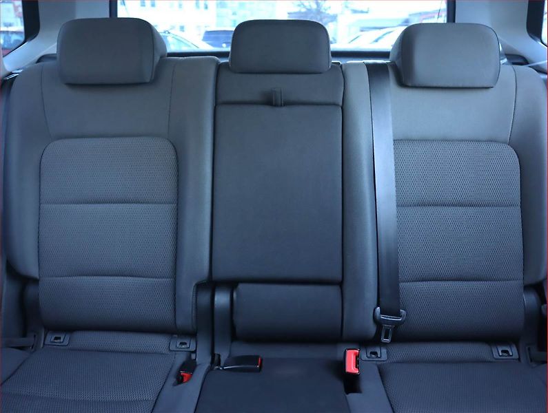 Volkswagen Golf Sportsvan (2014) Comfortline 1.6 TDI - fotka 10 z 18
