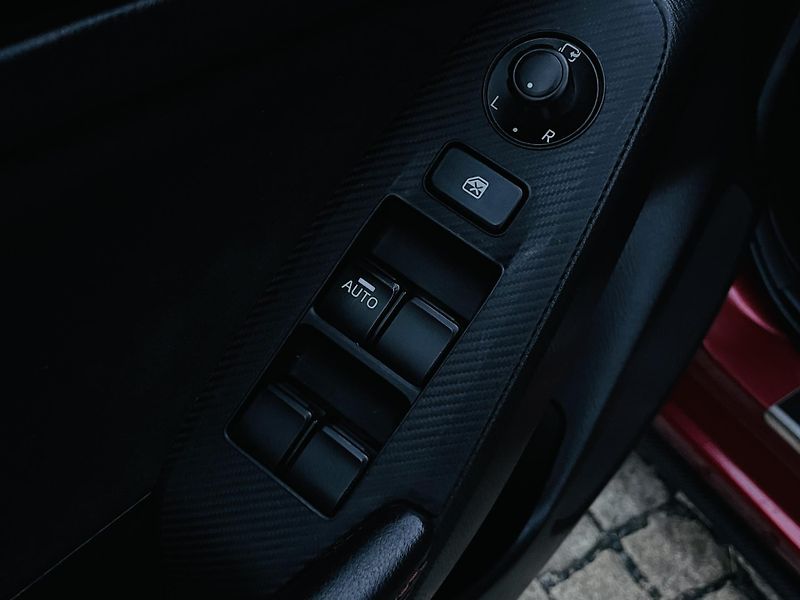 Mazda 3 2.0i MANUÁL LED KAMERA VÝHŘEV - fotka 32 z 43