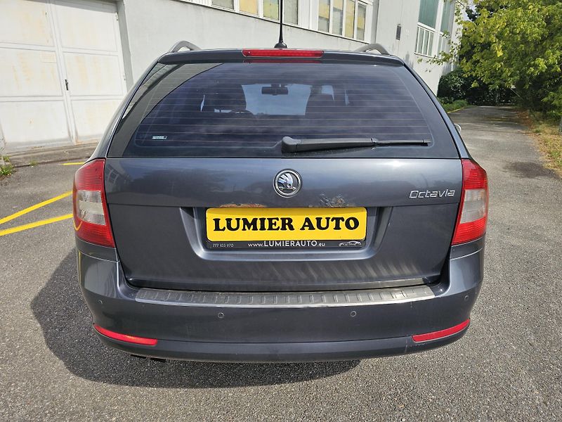 Škoda Octavia (2011) 2 2.0TDI DSG FACELIFT - fotka 4 z 18