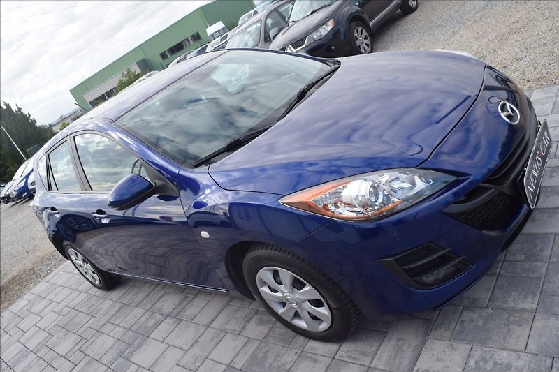 Mazda 3 1,6 i 77KW VÝHŘEV NOVÁ STK - fotka 4 z 47