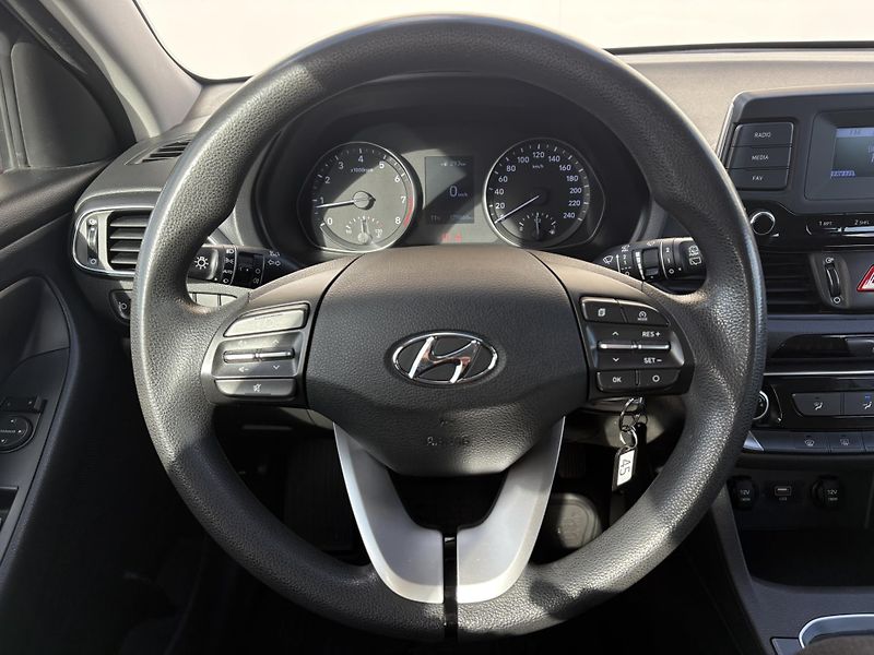 Hyundai i30 1.4 CVVT 73kW Start - fotka 14 z 18