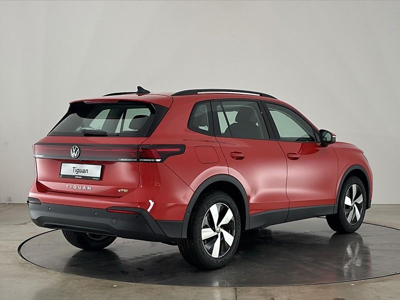 Volkswagen Tiguan (2026) SUV - fotka 6 z 36