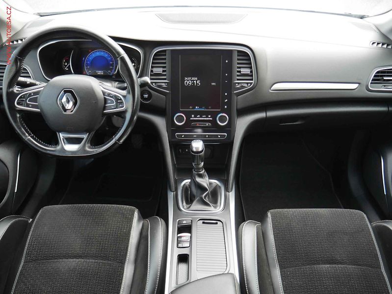 Renault Mégane (2017) 1.6dCi, ČR, Navi, AC - fotka 8 z 16