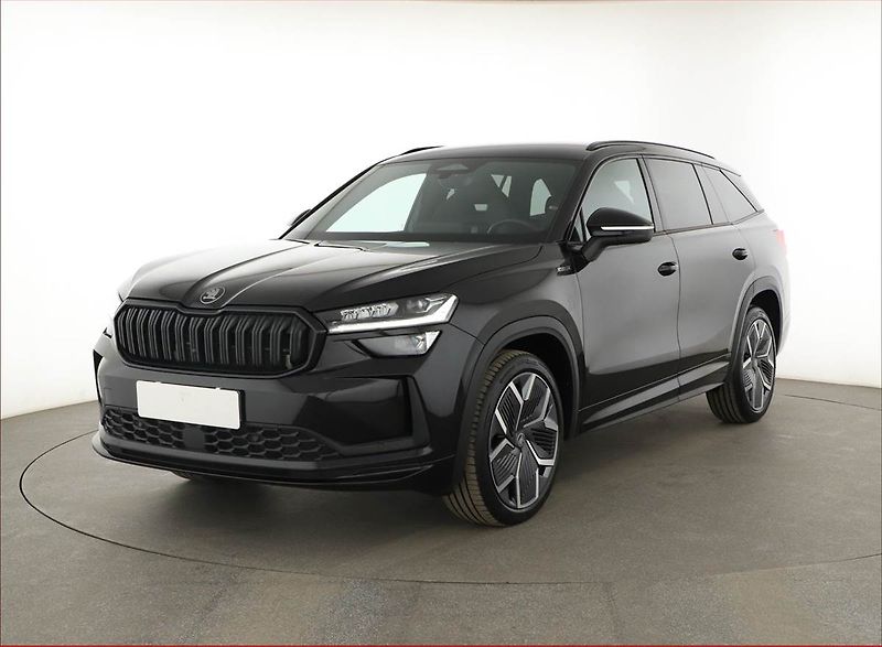 Škoda Kodiaq (2025) 2.0 TDI, Sportline, Navigace - fotka 2 z 27