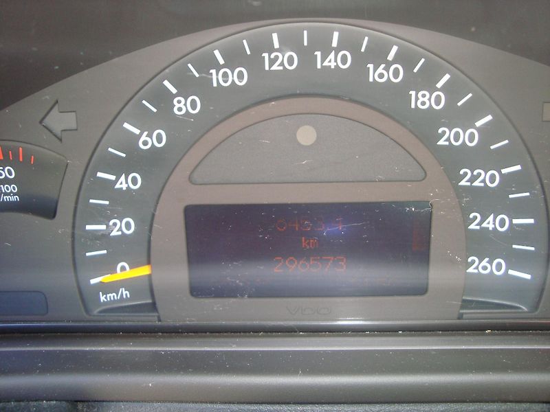 Mercedes-Benz Třídy C (2003) 220CDI kombi - fotka 12 z 16