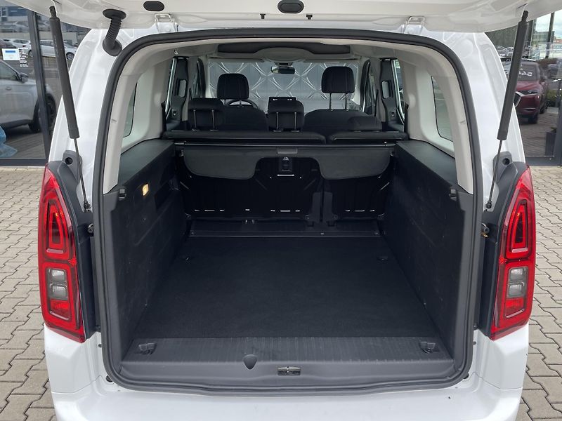 Toyota ProAce City Verso SHUTTLE L2 1.5 D-4D 75 kW - fotka 6 z 18