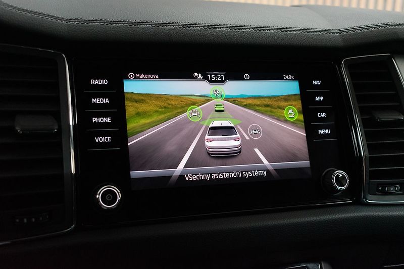 Škoda Kodiaq 1.5 TSI MANUÁL*ACC*7.MÍST*DPH* - fotka 25 z 37