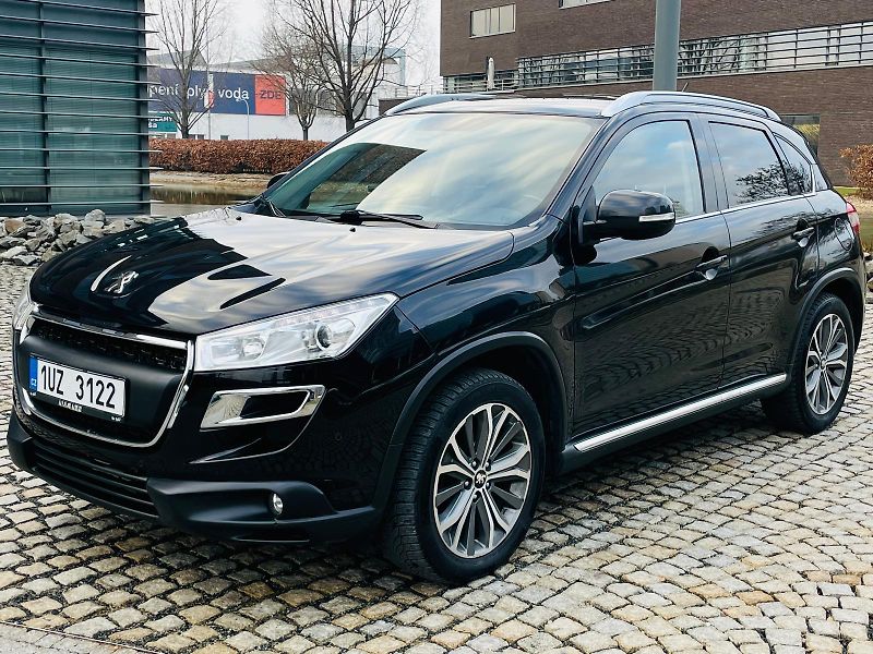 Peugeot 4008 1.8HDI 4x4 VÝHŘEV KAMERA TAŽNÉ - fotka 4 z 52