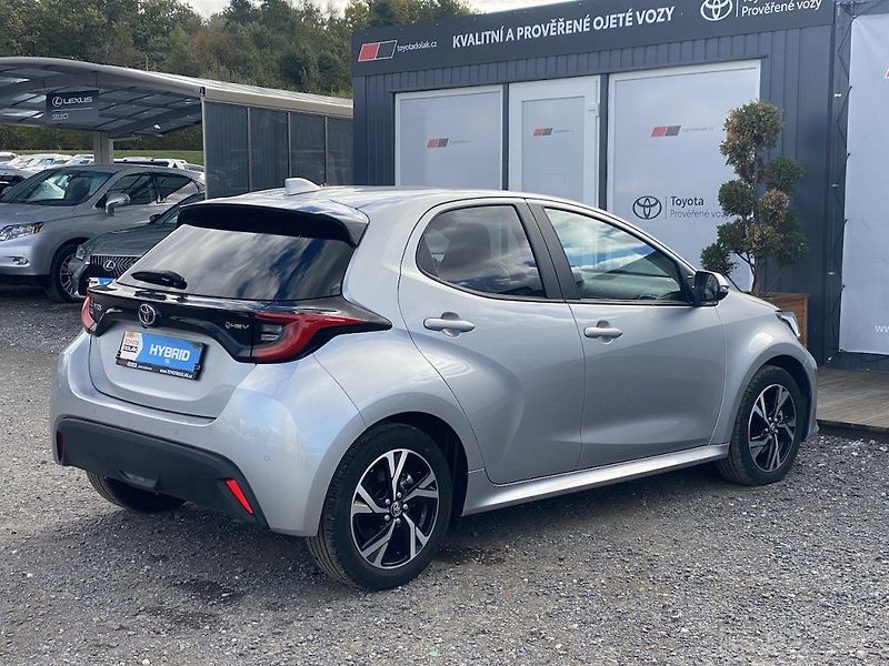 Toyota Yaris 1.5HEV, ČR, Style, DPH - fotka 7 z 16