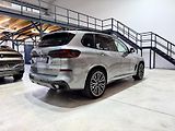 BMW X5 (2023) xDrive 30d mHEV A/T - náhled 3