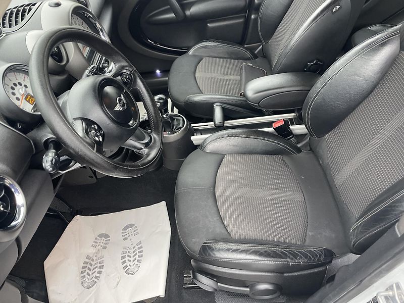 Mini Countryman 2.0SD 110PS COOPER D AUTOMAT!! - fotka 175 z 192