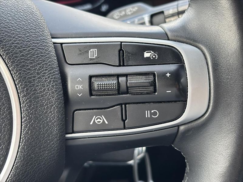 Kia Sportage 1,6 TGDi Exclusive ZÁRUKA NAVI - fotka 36 z 44