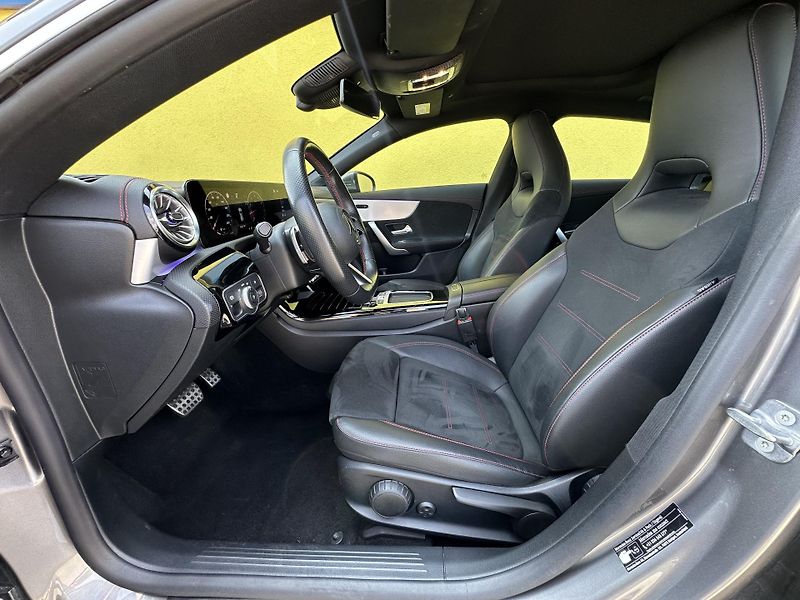 Mercedes-Benz CLA (2023) C180 AMG/PANAROMA/FACELIFT - fotka 9 z 44