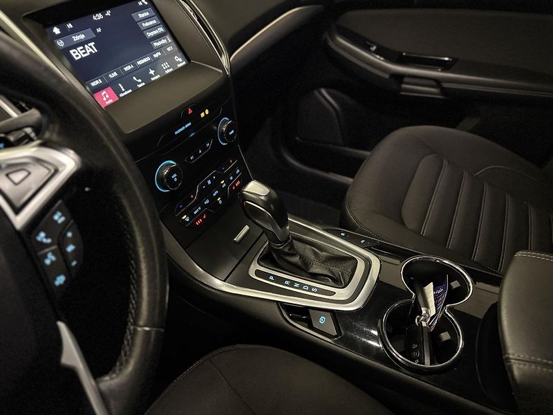Ford Galaxy (2017) 2.0Ti,ECOBOOST!,AT,ZÁRUKA,177K - fotka 18 z 27