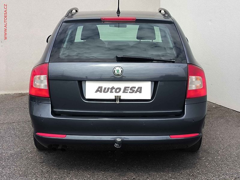 Škoda Octavia (2010) 1.4 TSi, Ambition, TZ - fotka 5 z 15