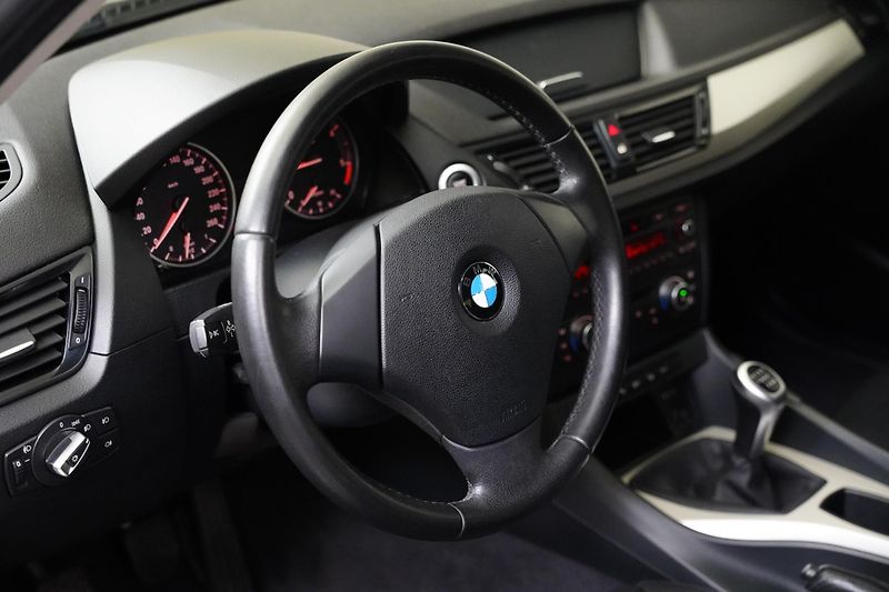 BMW X1 - fotka 14 z 20