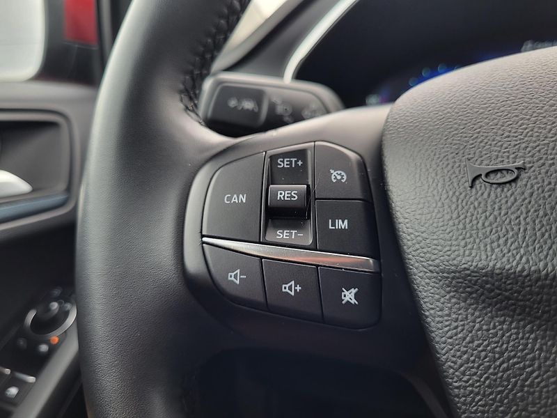 Ford Focus 1.0 EcoBoost mHEV Active X - fotka 20 z 46