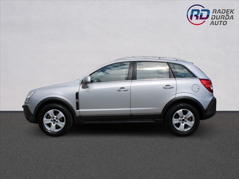 Opel Antara 2,0 CDTi  4X4,TAŽNÉ - fotka 8 z 27