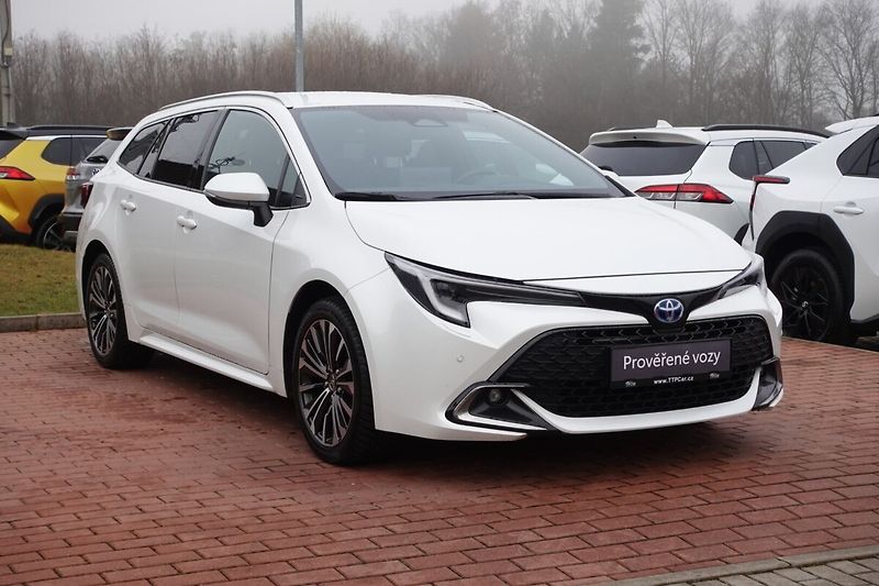 Toyota Corolla ZLEVNĚNO 2,0HSD Style - fotka 3 z 32
