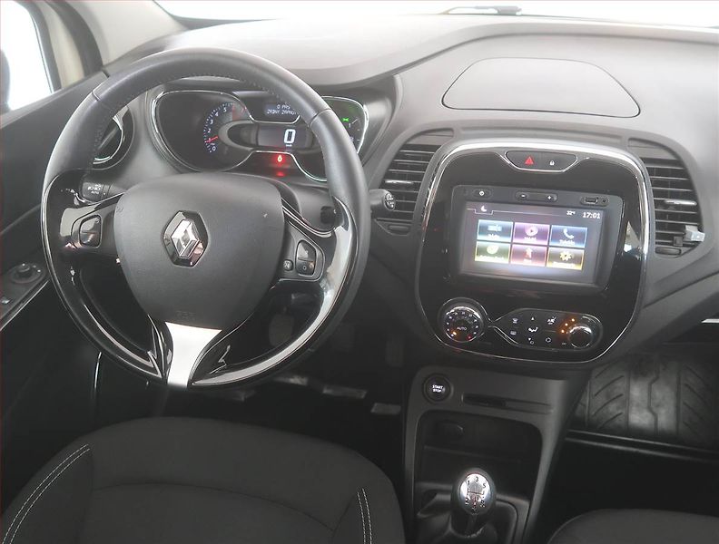 Renault Captur (2016) 0.9 TCe, Navi, Tempomat - fotka 7 z 16