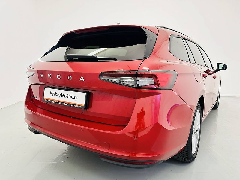Škoda Superb Combi Selection 2.0TDI 110kW D - fotka 2 z 32