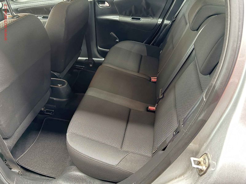 Peugeot 207 (2010) 1.4i, ČR, AC, STK3/28 - fotka 10 z 14