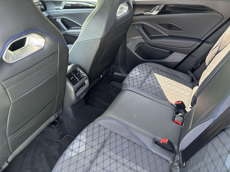 Volkswagen Tiguan (2025) 2.0 TDI 4Motion DSG R-Line Peo - fotka 8 z 33