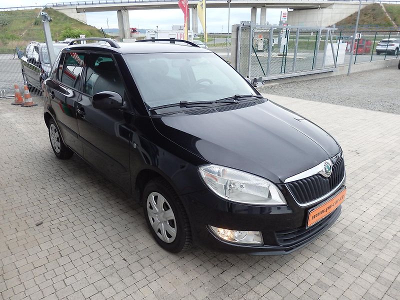 Škoda Fabia 1.2 HTP 51 kW KLIMATIZACE - fotka 3 z 13
