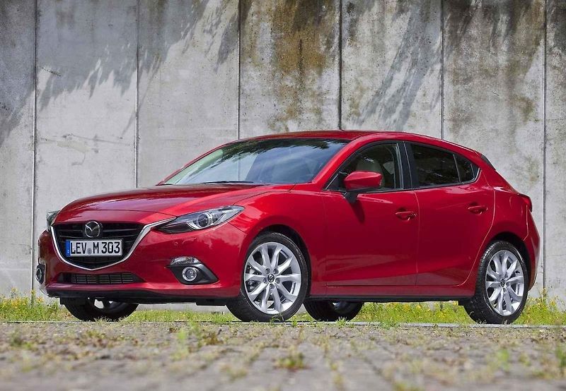Kromě klasických verzí modelu A4 jsou spolehlivé i verze Sportback a kupé