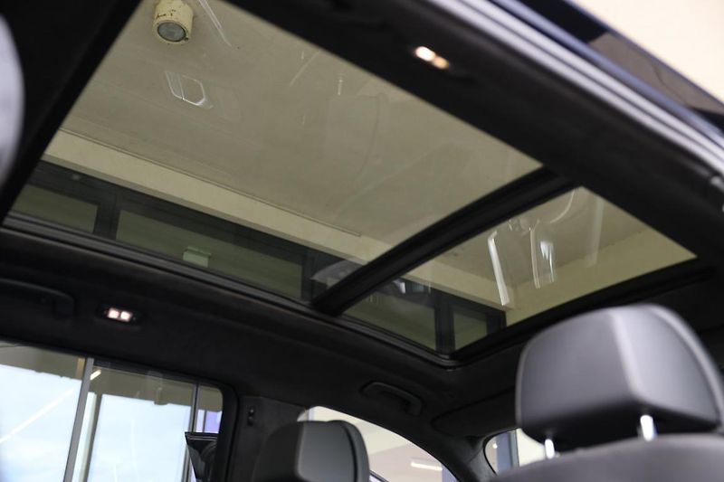 BMW X7 xDrive40d - fotka 19 z 21