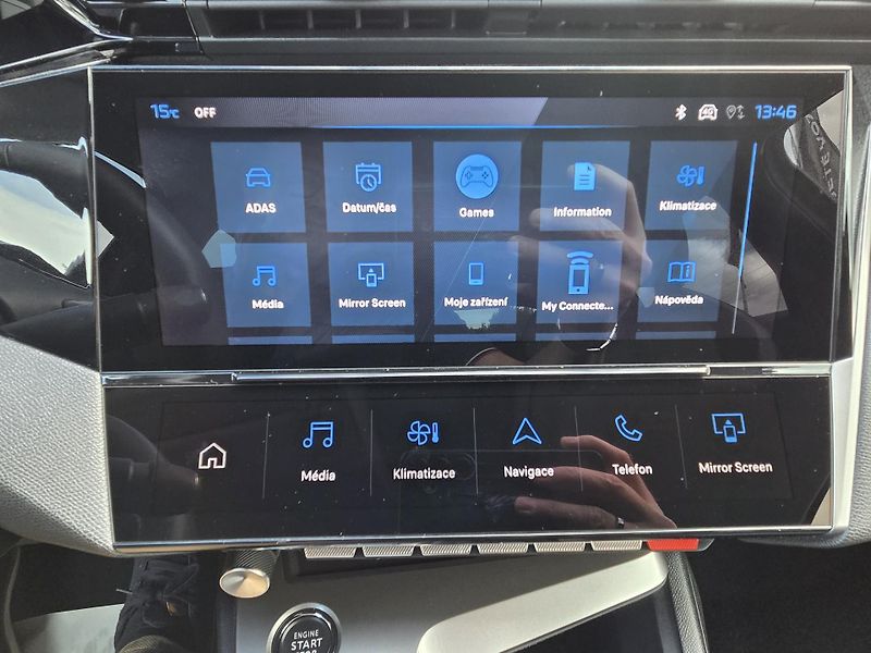 Peugeot 408 (2024) Hybrid e-DCS 145 ALLURE EAT6 - fotka 21 z 28