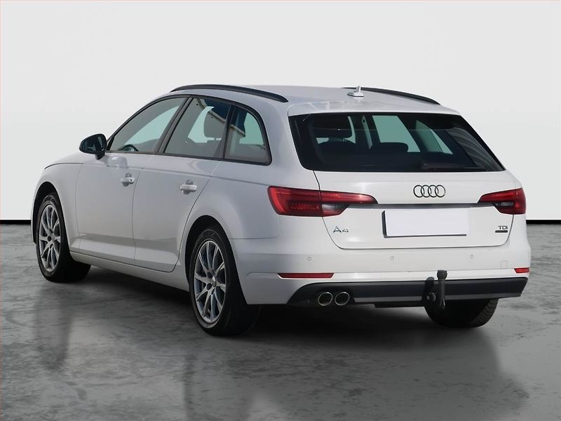 Audi A4 (2016) 2.0 TDI, 4X4, Automat - fotka 4 z 22