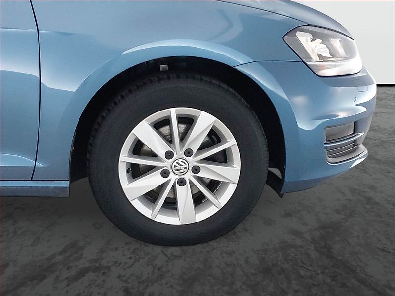 Volkswagen Golf (2014) Comfortline 1.2 TSI, ČR,1.maj - fotka 14 z 17