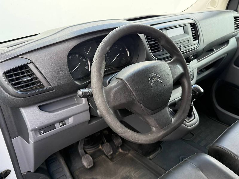 Citroën Jumpy (2017) 1.6 BlueHDi 85 kW - fotka 8 z 20