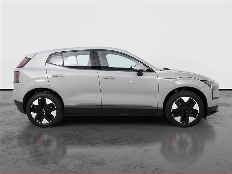 Volvo EX30 (2024) Core 51kWh Single Motor - fotka 6 z 16
