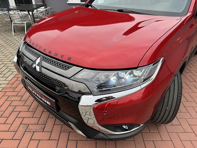 Mitsubishi Outlander (2019) 2.0i Mivec Automat LED 7Míst - fotka 31 z 50