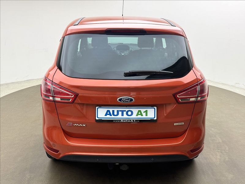 Ford B-MAX 1,6 NAVI KLIMA SENZORY TAŽNÉ - fotka 5 z 36
