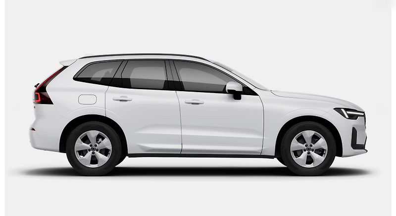 Volvo XC60 (2026) B5 AWD AUT ESSENTIAL - fotka 6 z 13